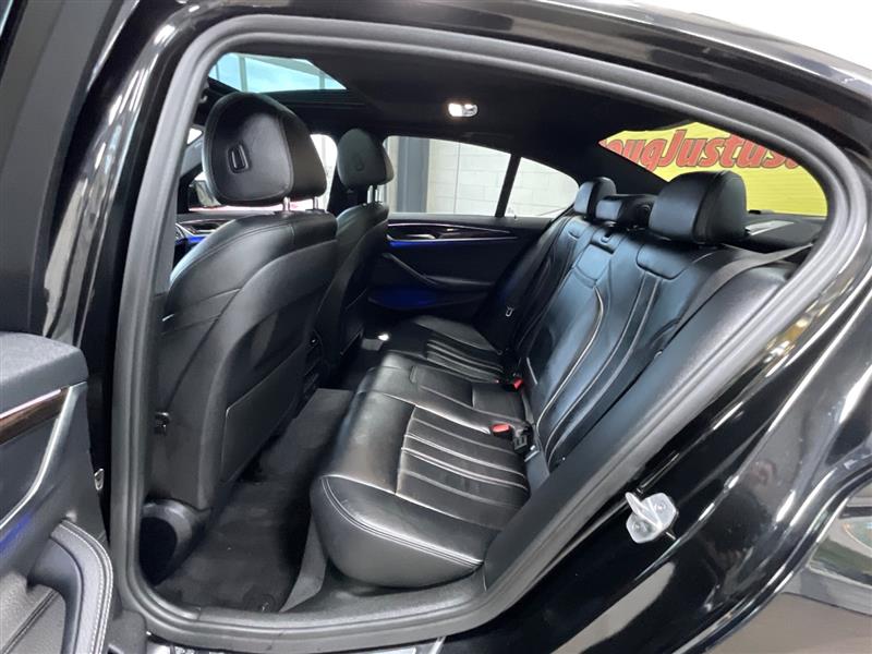 2019 BMW 5 SERIES 530i