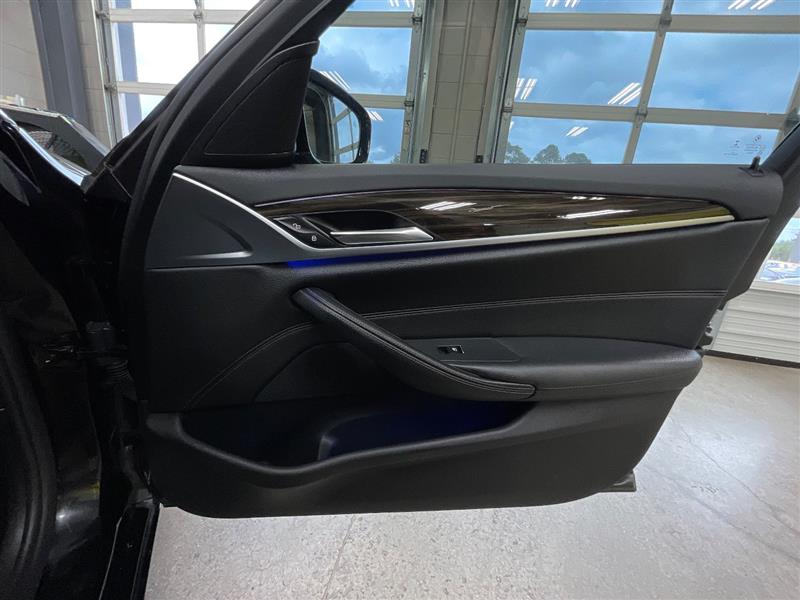 2019 BMW 5 SERIES 530i