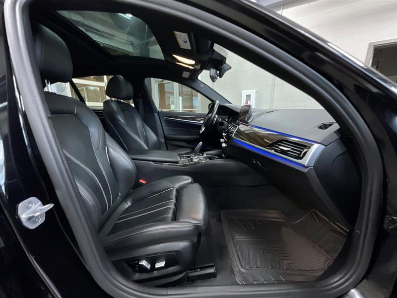 2019 BMW 5 SERIES 530i