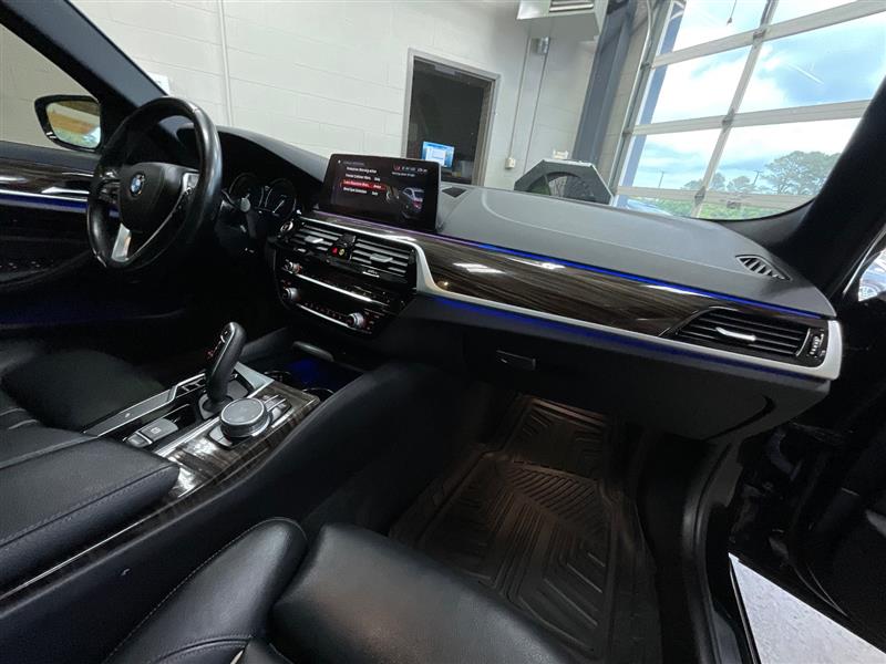 2019 BMW 5 SERIES 530i