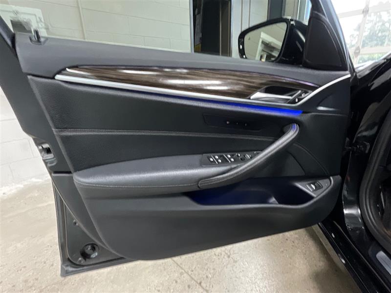 2019 BMW 5 SERIES 530i