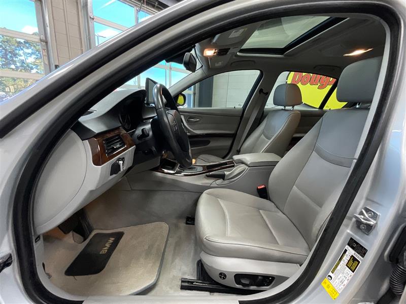 2010 BMW 3 SERIES 328i