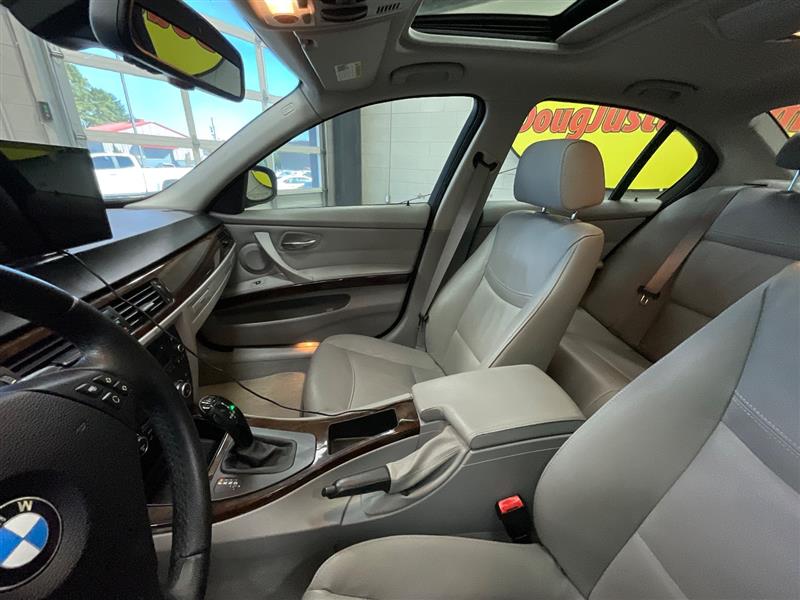 2010 BMW 3 SERIES 328i