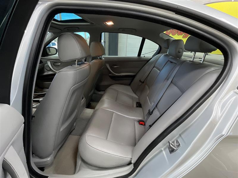 2010 BMW 3 SERIES 328i