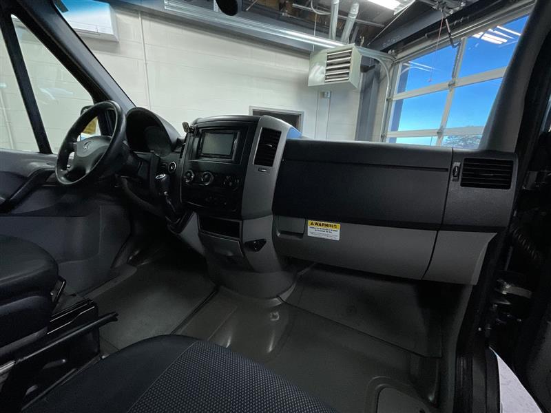 2014 MERCEDES-BENZ SPRINTER 2500 