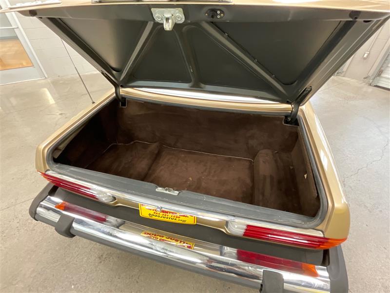 1985 MERCEDES-BENZ 380 SERIES 380SL