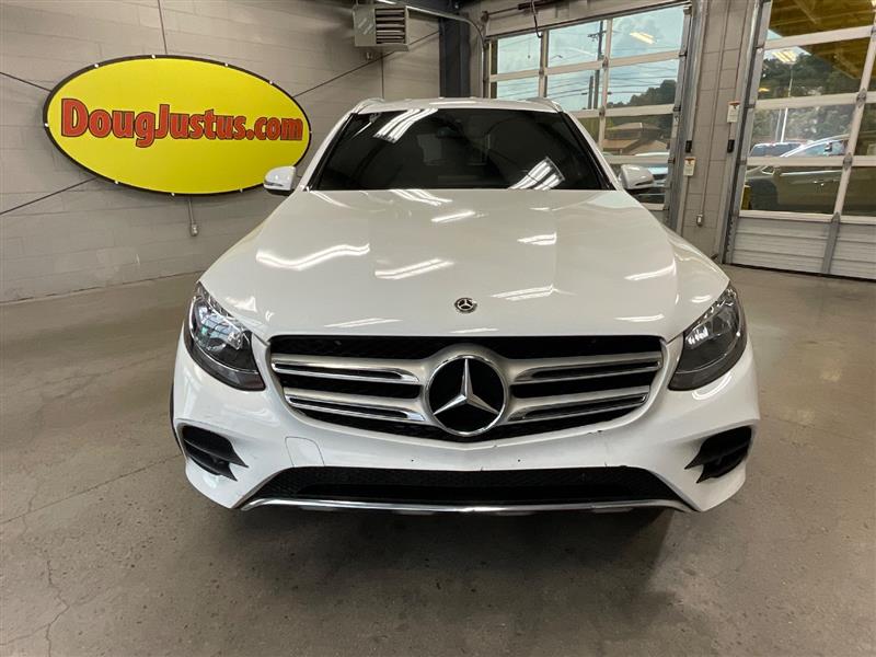 2019 MERCEDES-BENZ GLC300 