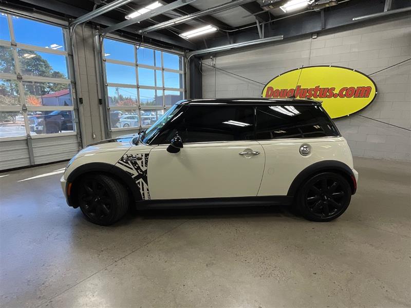 2006 MINI COOPER S