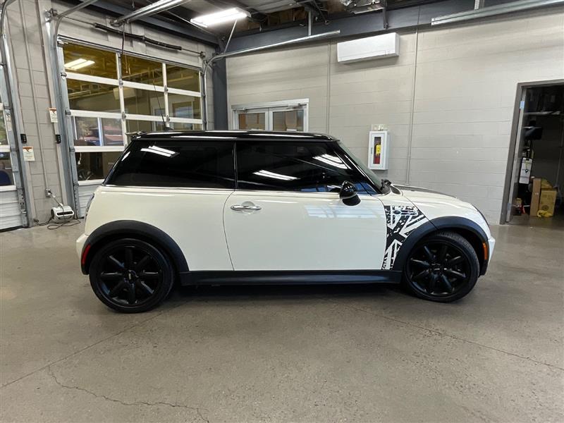 2006 MINI COOPER S