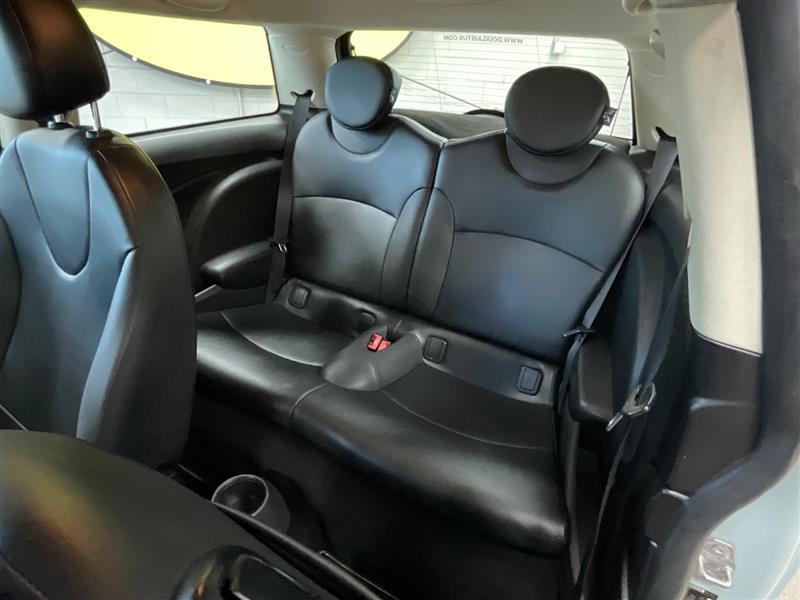 2012 MINI HARDTOP 