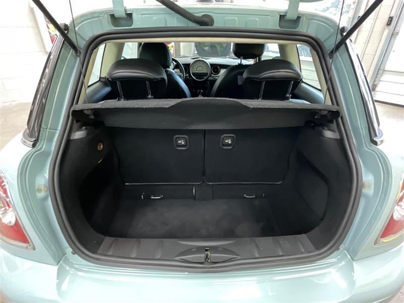 2012 MINI HARDTOP 