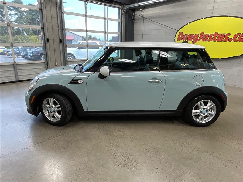 2012 MINI HARDTOP 