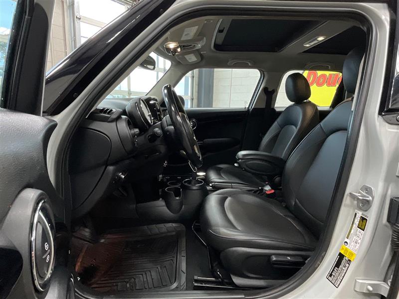 2021 MINI HARDTOP 4 DOOR Cooper