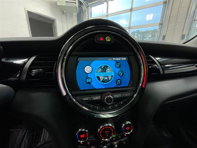 2021 MINI HARDTOP 4 DOOR Cooper