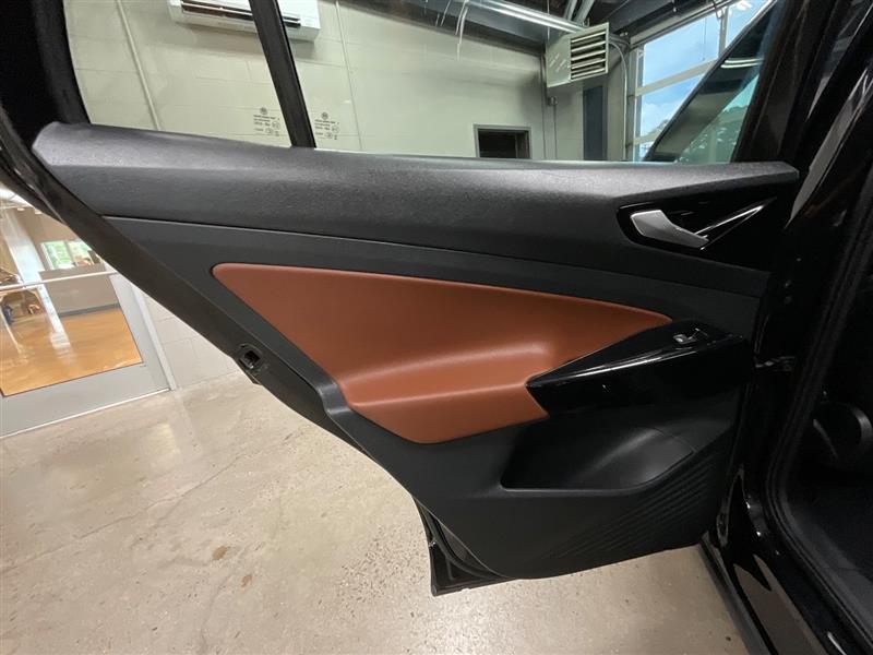 2021 VOLKSWAGEN ID.4 PRO S