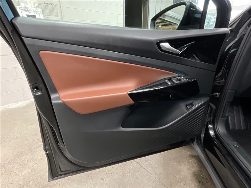 2021 VOLKSWAGEN ID.4 PRO S