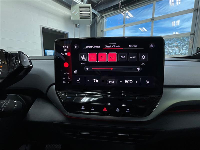 2022 VOLKSWAGEN ID.4 PRO S