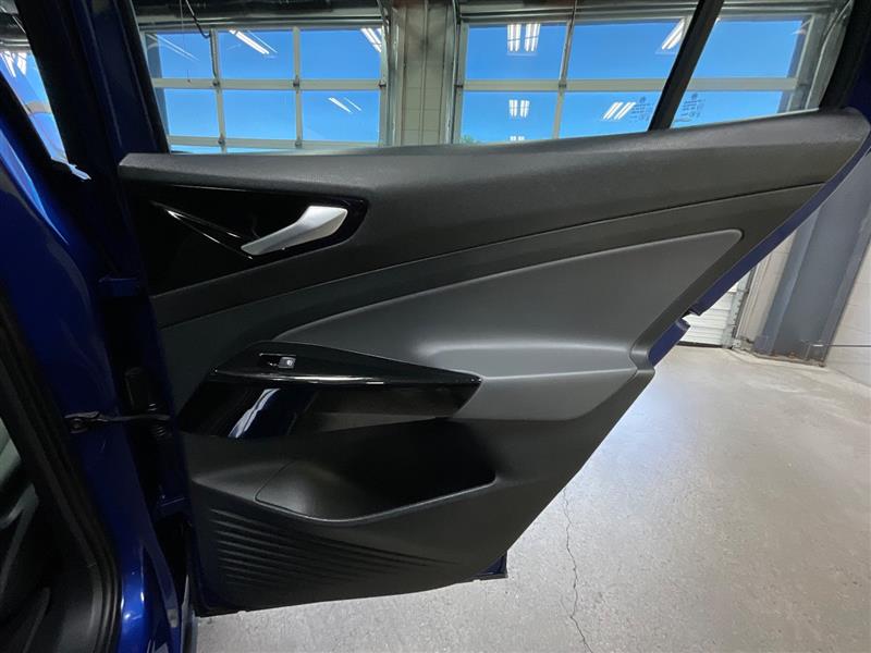 2022 VOLKSWAGEN ID.4 PRO S