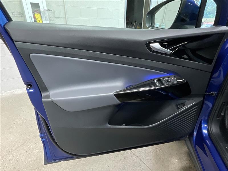 2022 VOLKSWAGEN ID.4 PRO S