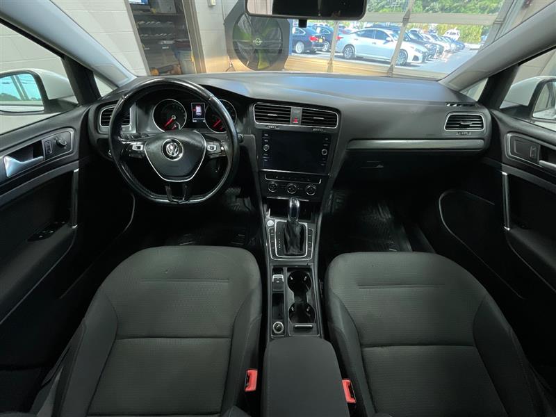 2017 VOLKSWAGEN E-GOLF SE