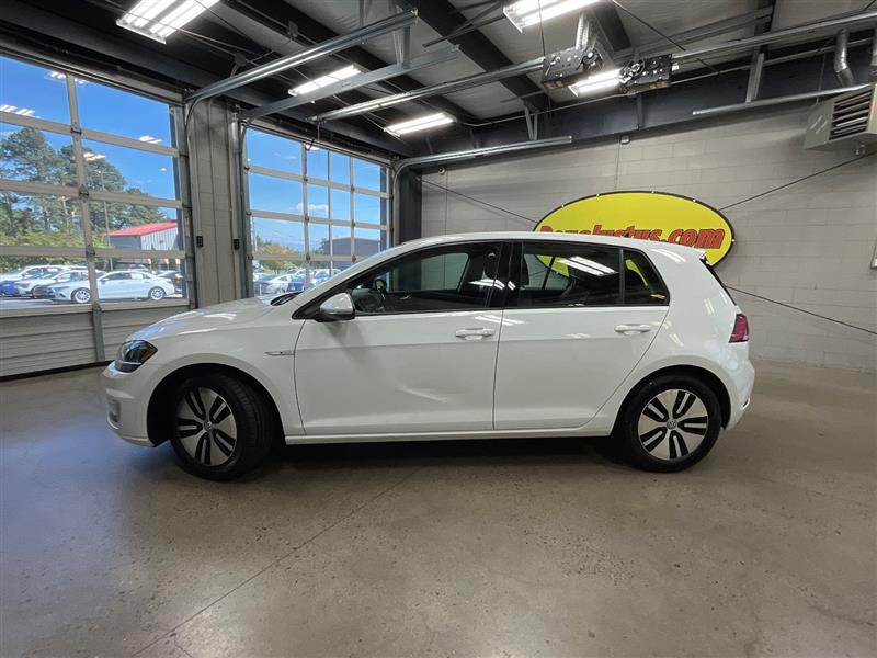 2017 VOLKSWAGEN E-GOLF SE