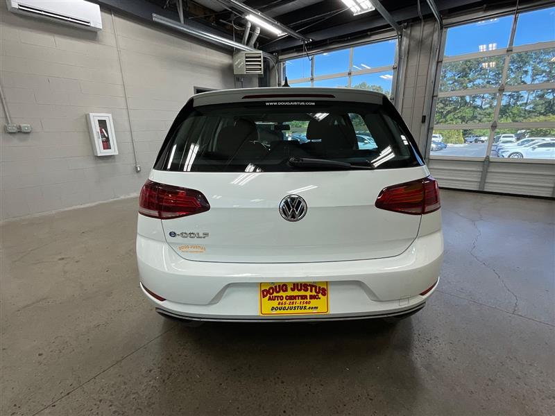 2017 VOLKSWAGEN E-GOLF SE