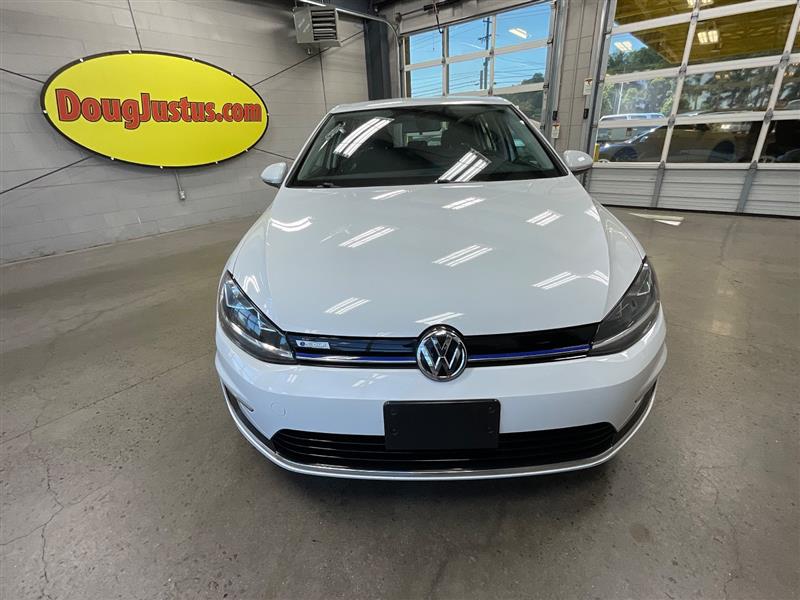 2017 VOLKSWAGEN E-GOLF SE