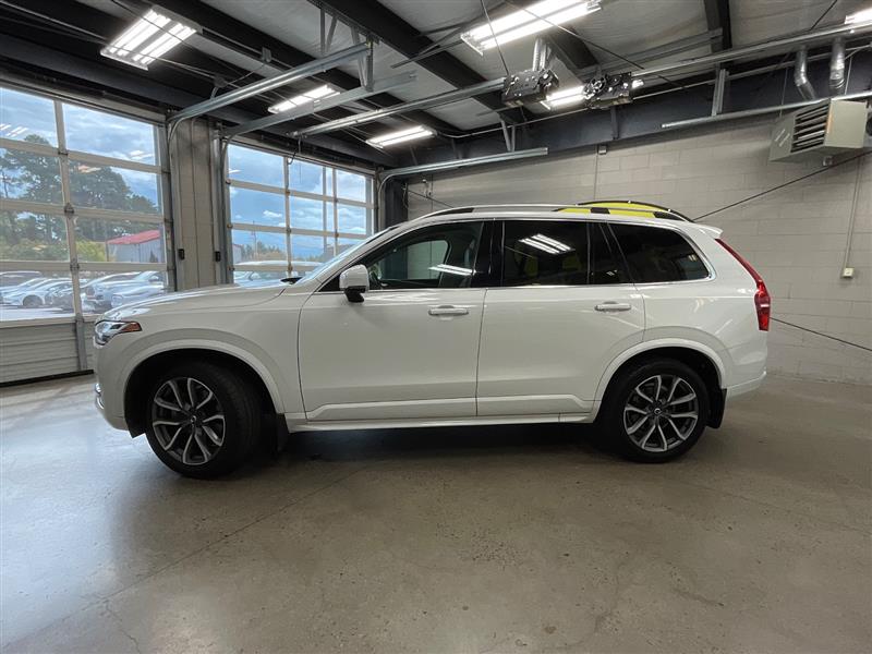 2019 VOLVO XC90 MOMENTUM