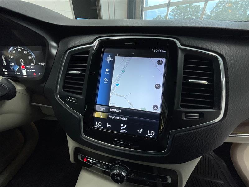 2019 VOLVO XC90 MOMENTUM