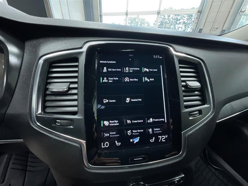 2020 VOLVO XC90 MOMENTUM