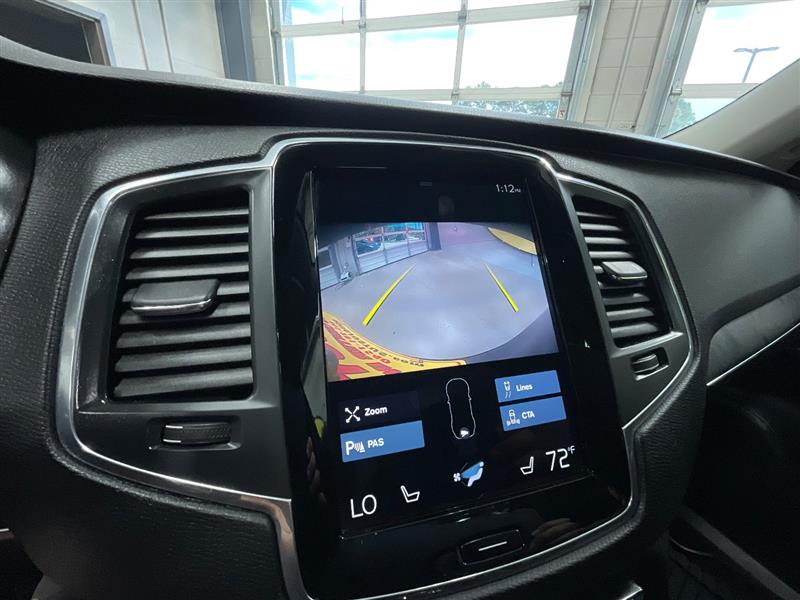 2020 VOLVO XC90 MOMENTUM