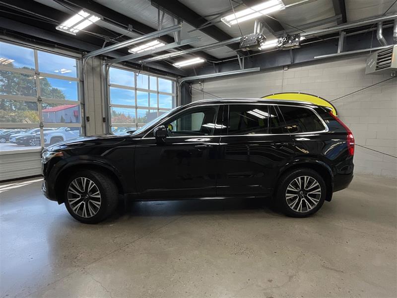 2020 VOLVO XC90 MOMENTUM