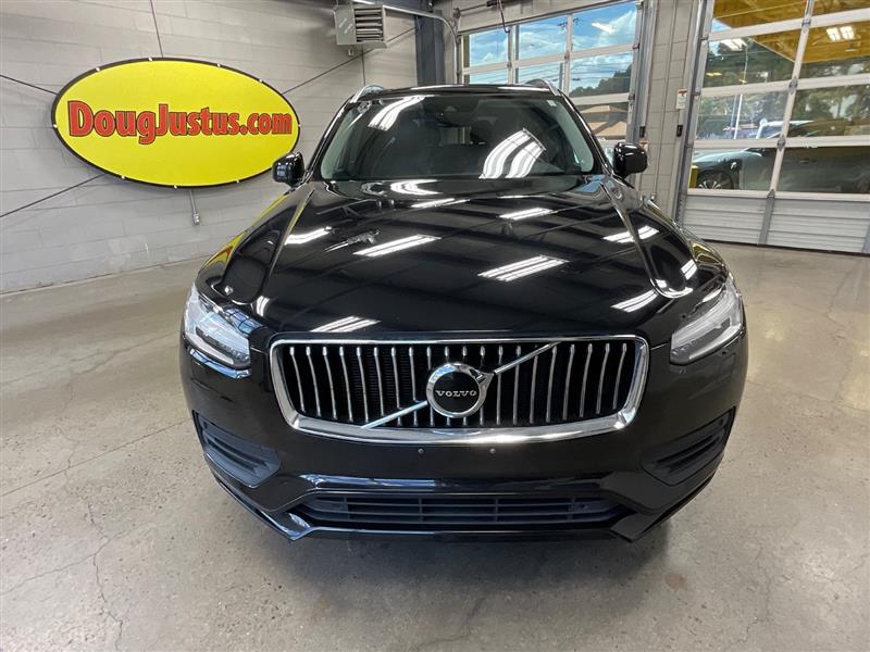 2022 VOLVO XC90 MOMENTUM