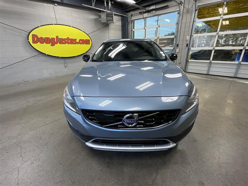 2017 VOLVO V60 CROSS COUNTRY 