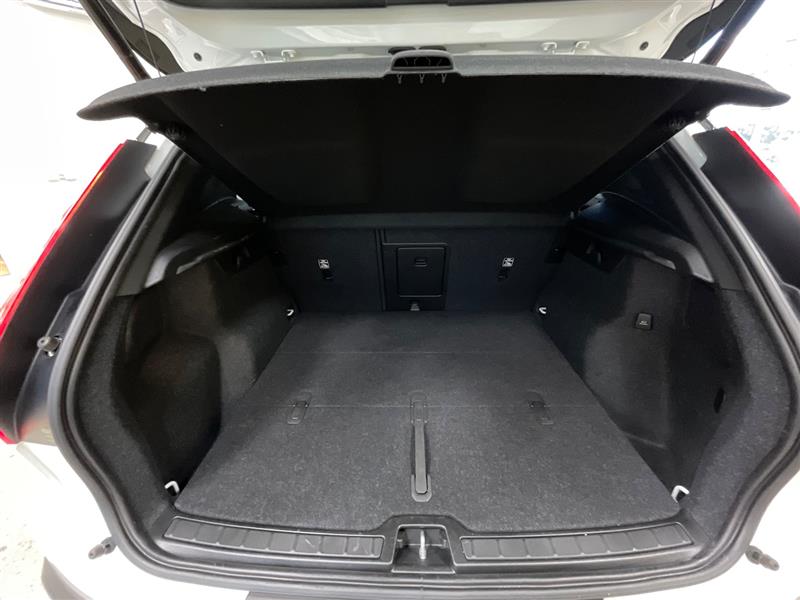 2022 VOLVO XC40 RECHARGE PURE ELECTRIC Twin Ultimate