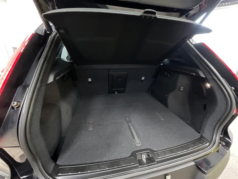 2023 VOLVO XC40 RECHARGE PURE ELECTRIC Plus