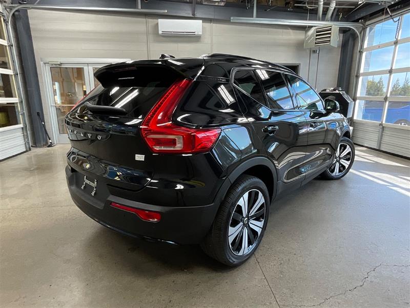 2023 VOLVO XC40 RECHARGE PURE ELECTRIC Plus