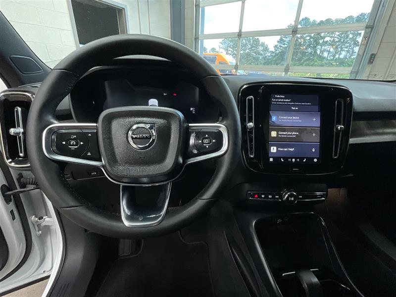 2023 VOLVO XC40 RECHARGE PURE ELECTRIC Plus