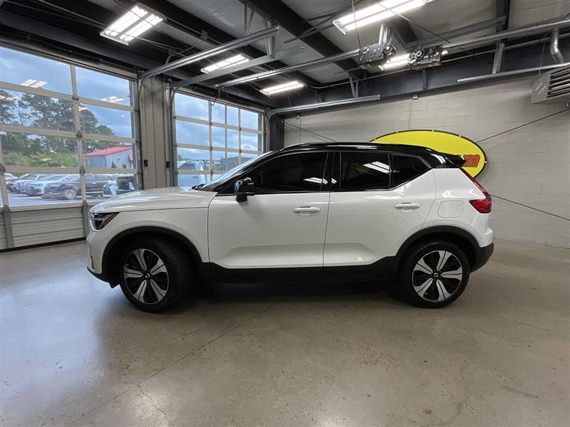 2023 VOLVO XC40 RECHARGE PURE ELECTRIC Plus