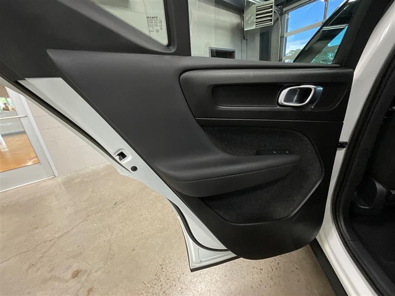 2023 VOLVO XC40 RECHARGE PURE ELECTRIC Plus