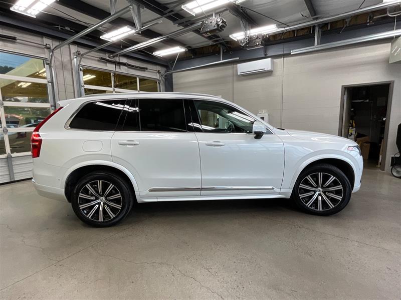 2023 VOLVO XC90 Plus