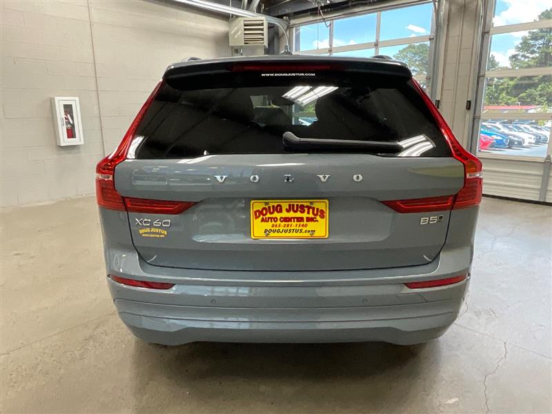 2023 VOLVO XC60 Core