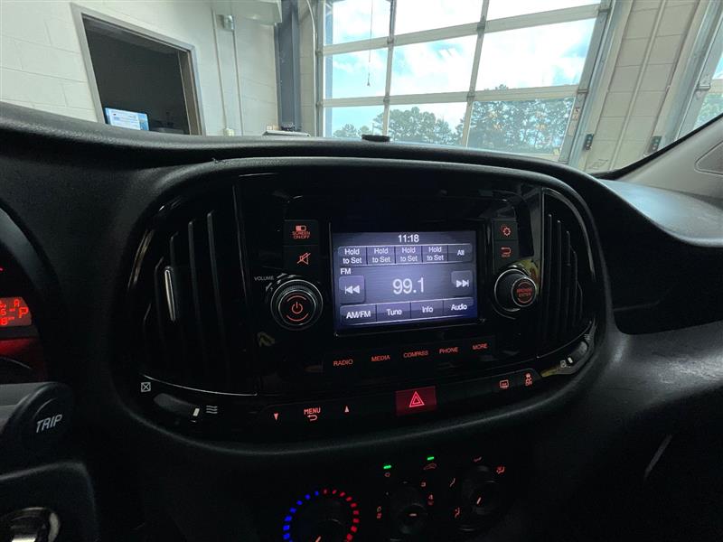 2018 RAM PROMASTER CITY CARGO VAN Tradesman SLT
