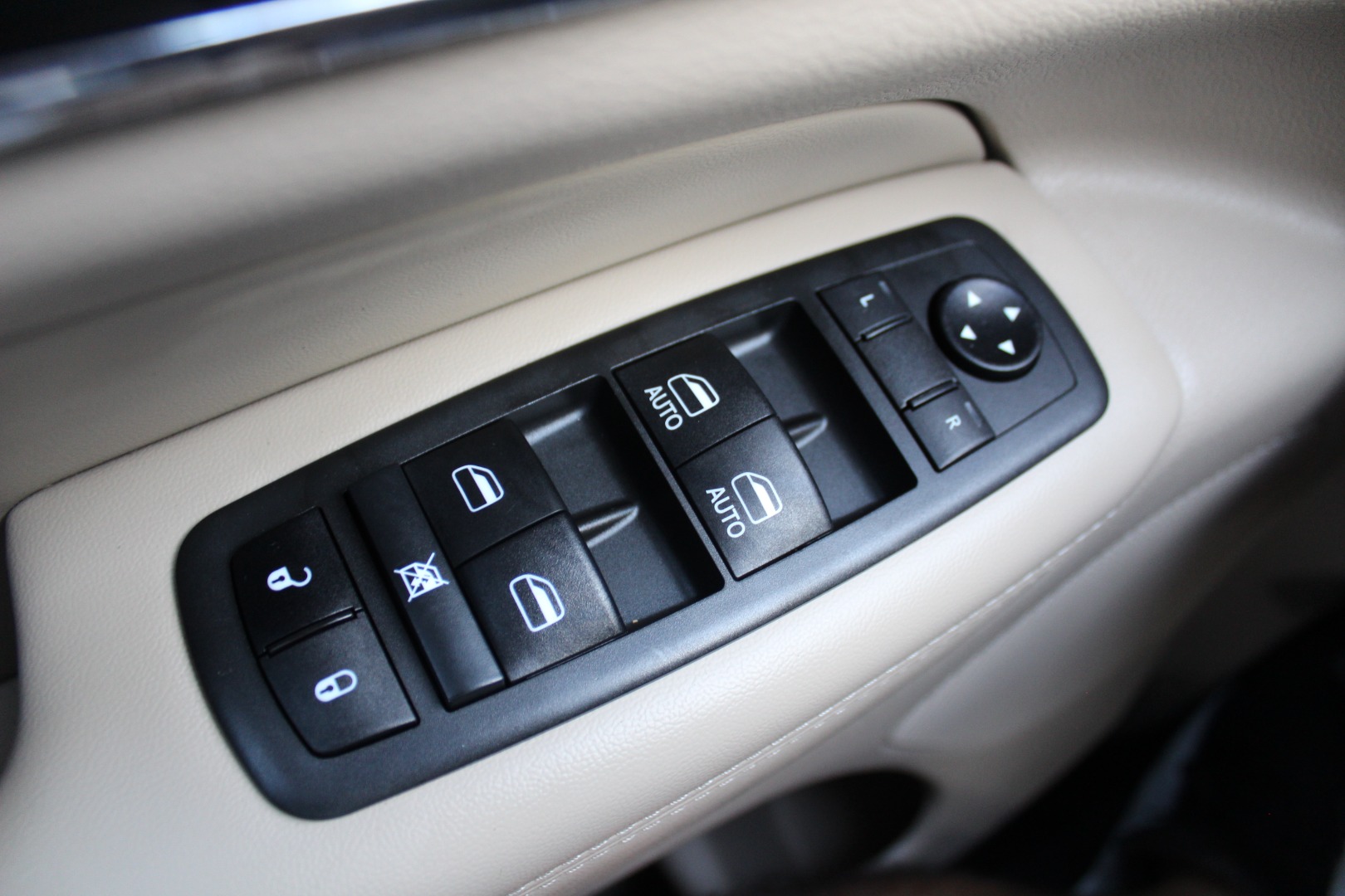 2021 Jeep Grand Cherokee Limited - Photo 32