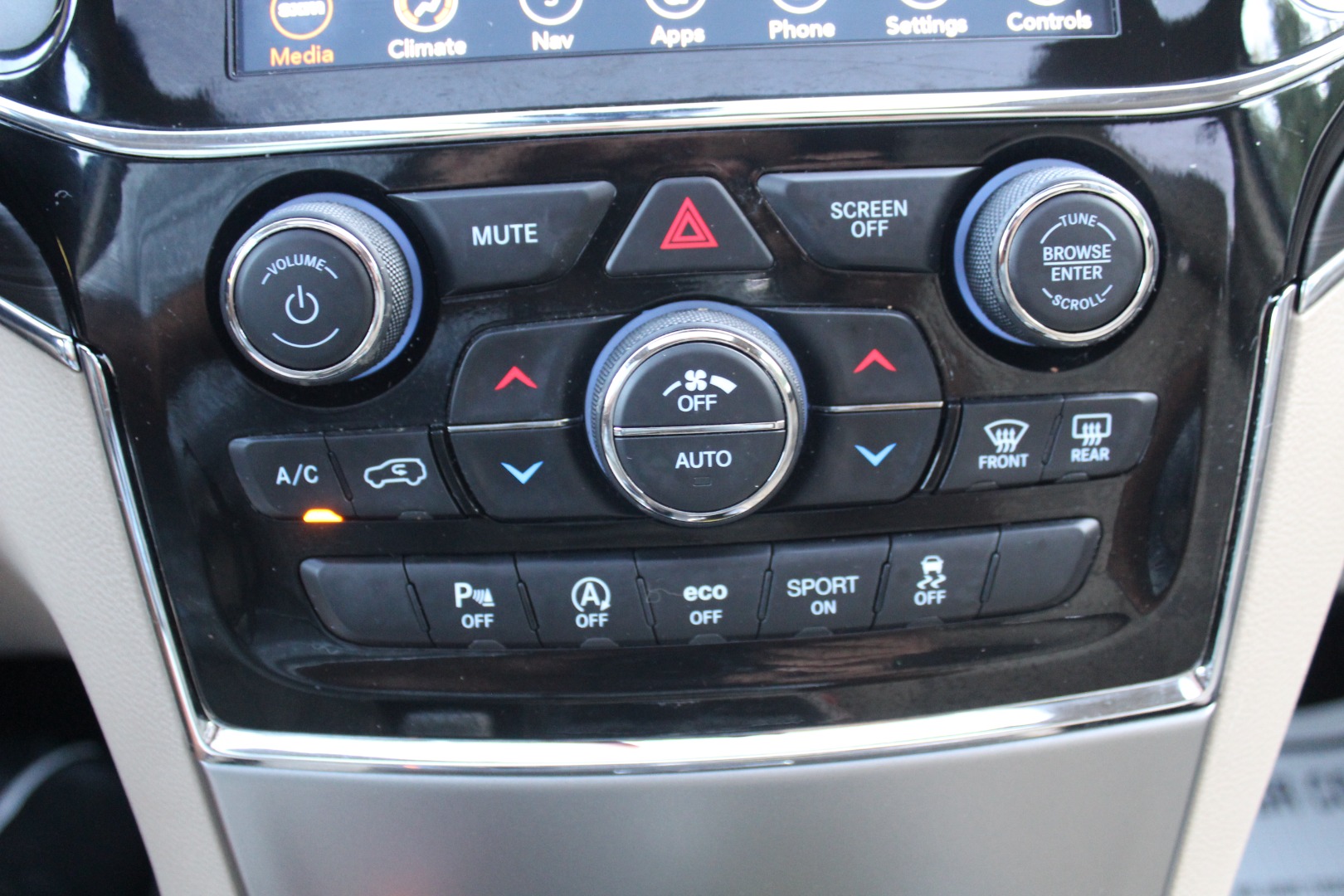 2021 Jeep Grand Cherokee Limited - Photo 37