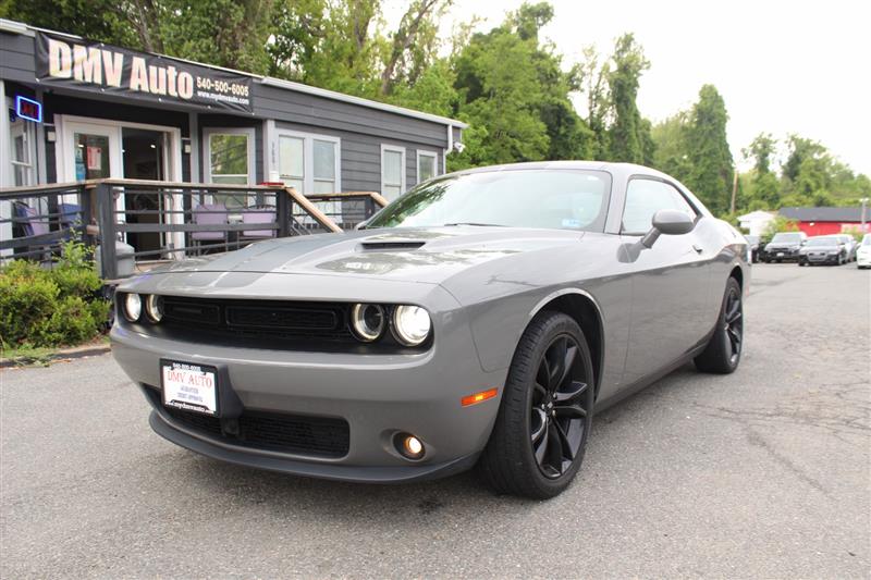 2018 DODGE CHALLENGER SXT PLUS