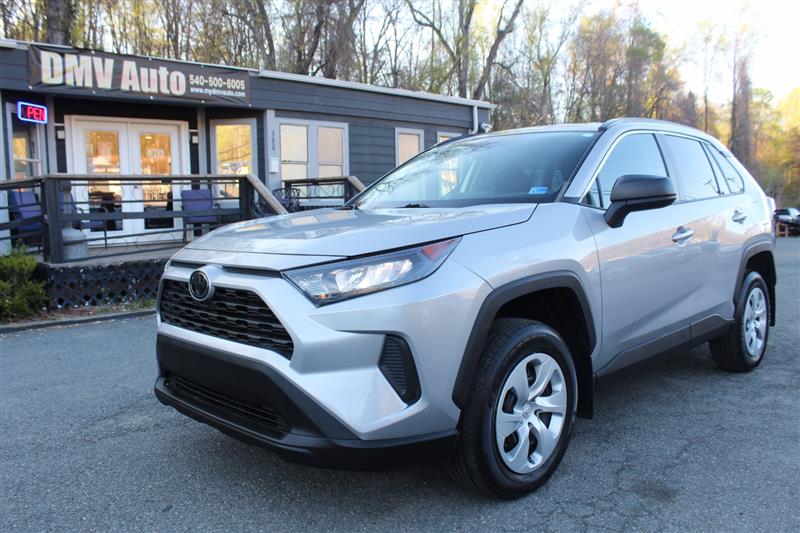 2020 TOYOTA RAV4 LE