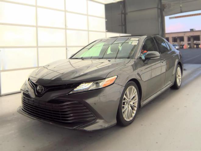 2018 TOYOTA CAMRY V6