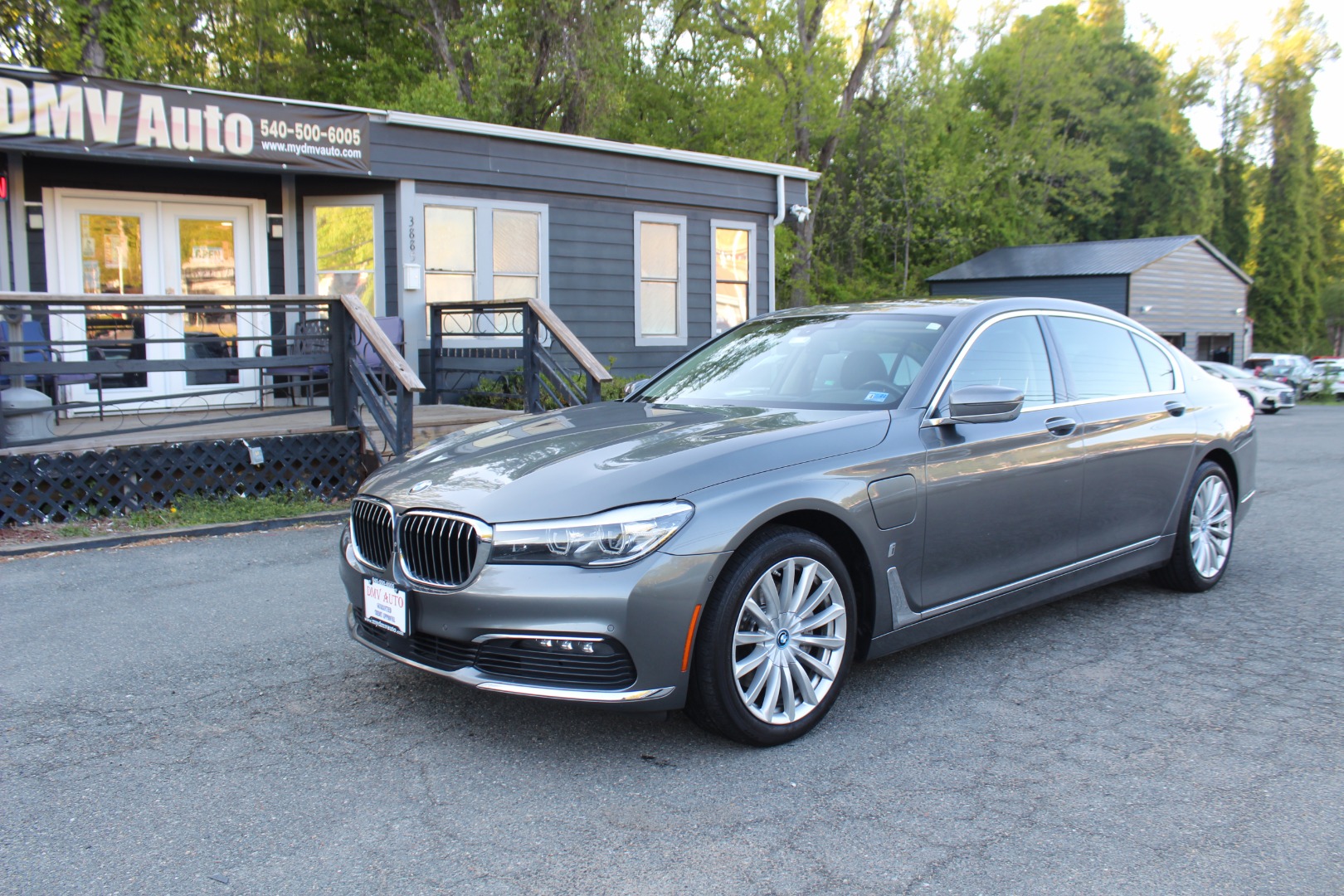 2018 BMW 7 Series 740e iPerformance xDrive's photo