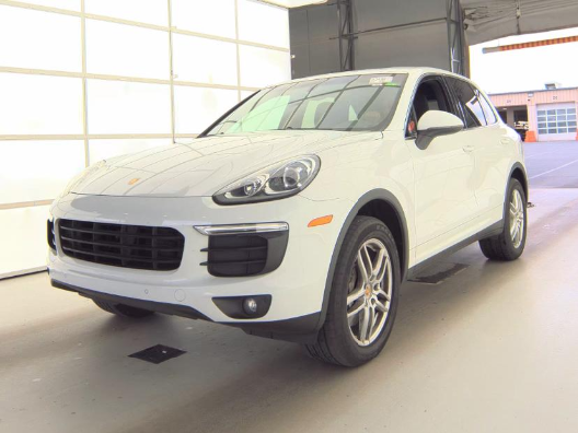 2016 Porsche Cayenne Tiptronic's photo
